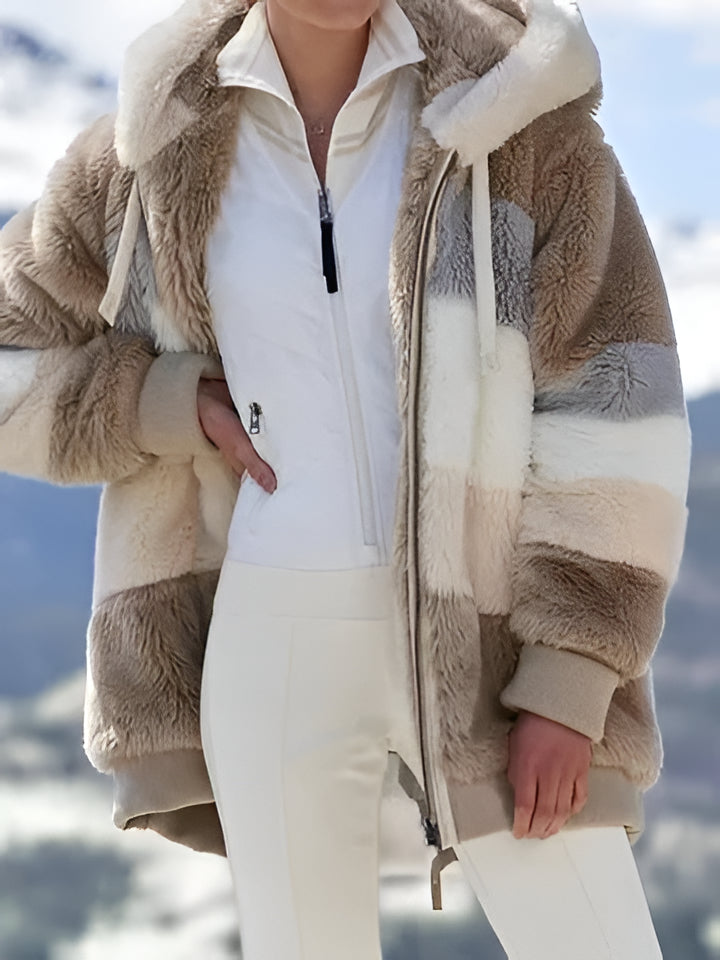 Women's Oversized Hooded Winter Jacket with Fleece Lining and Side Pockets for Cold Weather | Thomler