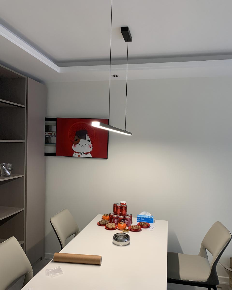 Linear Pendant Light Metal 39 in Adjustable Kitchen Island LED Warm White 3000K-6000K Modern Dining Room Hanging Lamp | Thomler
