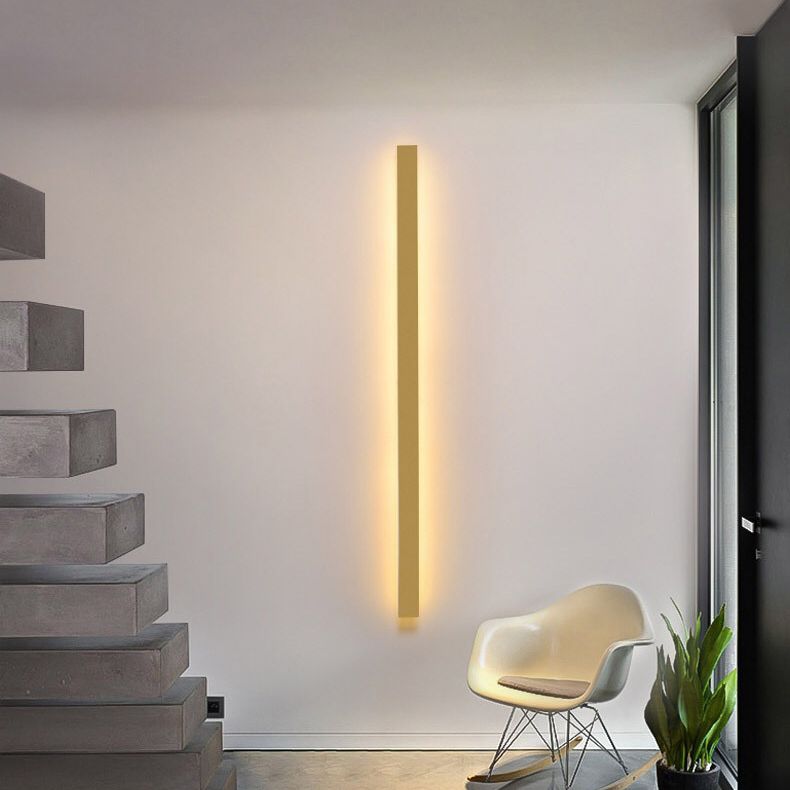Contemporary Linear LED Wall Light Metal & Acrylic Bedroom Accent 24-47 in | Thomler