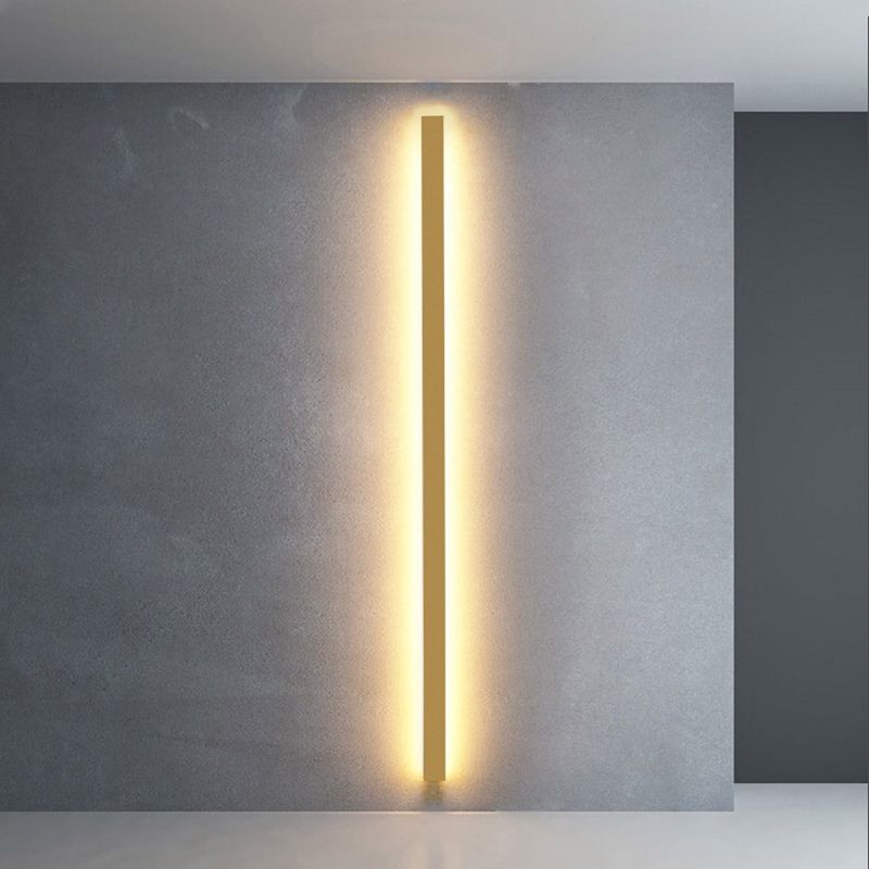 Contemporary Linear LED Wall Light Metal & Acrylic Bedroom Accent 24-47 in | Thomler