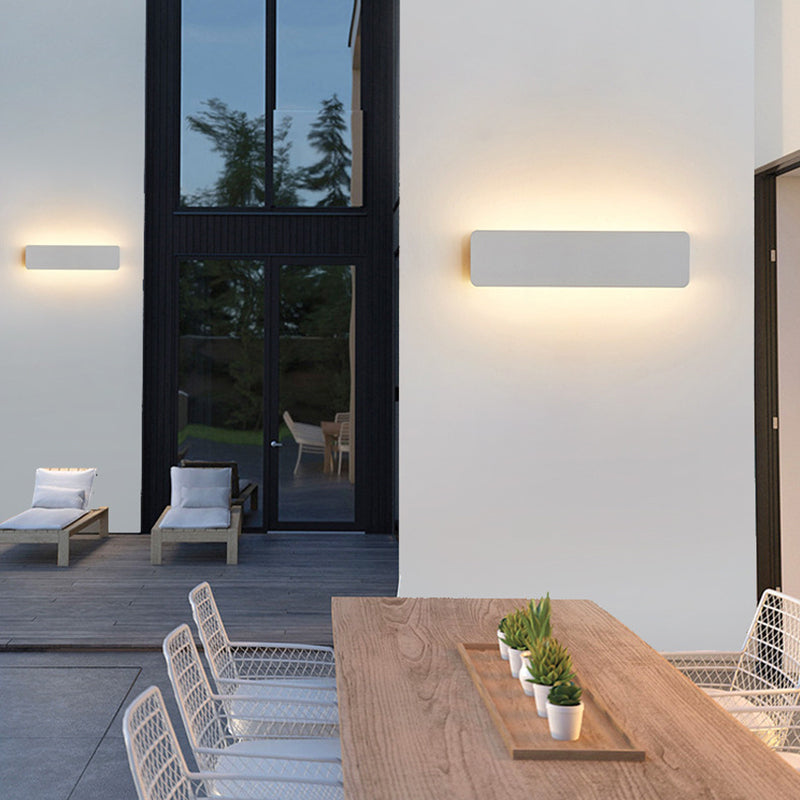 Adjustable Metal LED Wall Light with Pivoting Head for Living Room & Hallway Lighting | Thomler