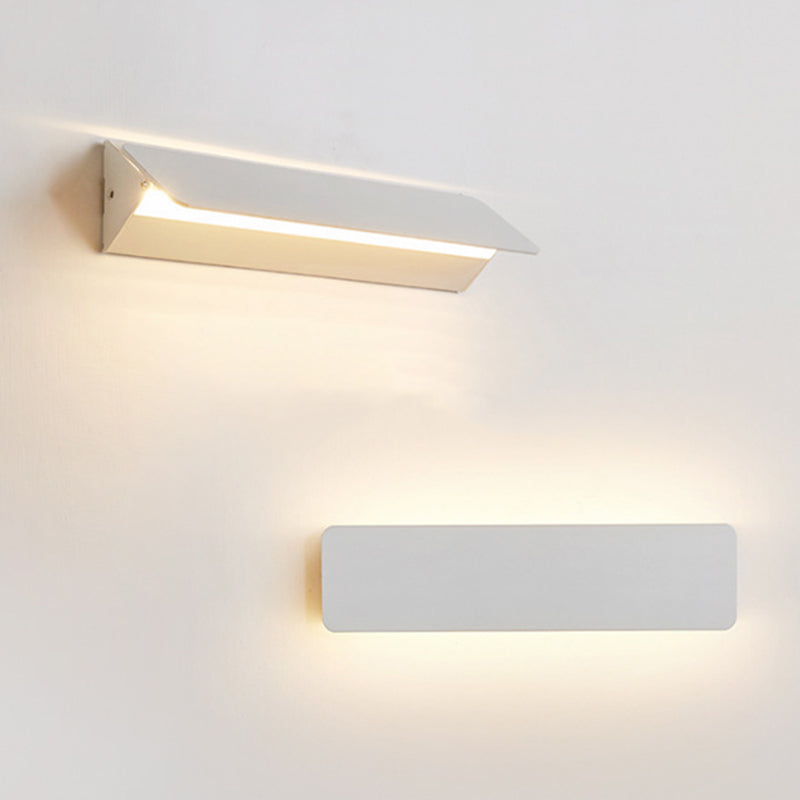 Adjustable Metal LED Wall Light with Pivoting Head for Living Room & Hallway Lighting | Thomler