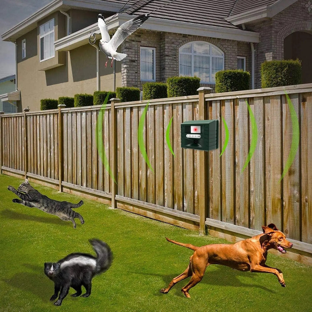 Solar-Powered Ultrasonic Wildlife Deterrent with Motion Sensor for Yards & Gardens – Harmless Pest Control Device | Thomler