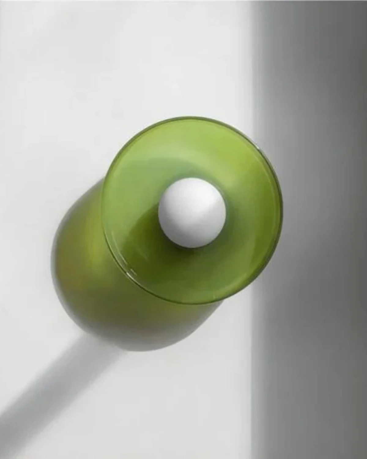 Moderne ronde plafondlamp van glas en ijzer – minimalistische designlamp voor woonkamer en slaapkamer met warme lichtkleur | Sansoti