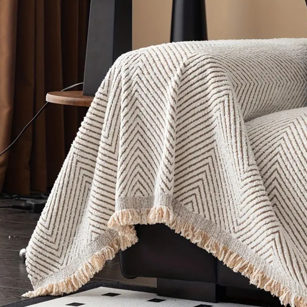 Herringbone Throw Blanket for Couch – Water-Resistant Microfiber Sofa Cover, Machine Washable, Non-Slip Furniture Protector for Living | Thomler