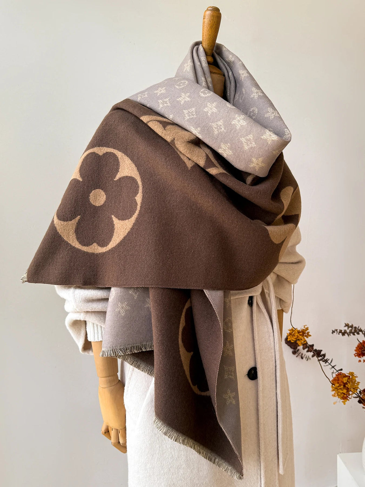 Oversized Geometric Jacquard Wrap Scarf for Cold Weather – Soft Polyester Neck Cover & Shawl for Women | Thomler