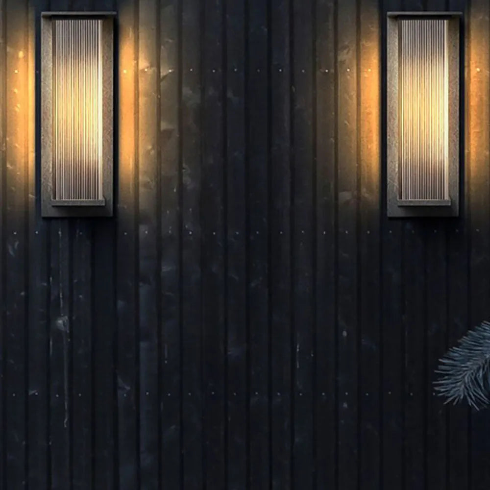 Weatherproof Linear Sconce for Exterior Walls – Hardwired LED Fixture in Matte Finish for Patios & Entryways | Thomler