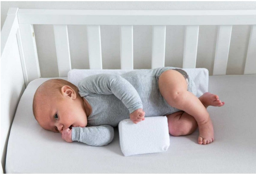 Adjustable Anti-Roll Side Sleep Wedge for Babies 0-12 Months | Memory Foam Triangle Positioner for Infants Newborns | Washable Cover | Thomler