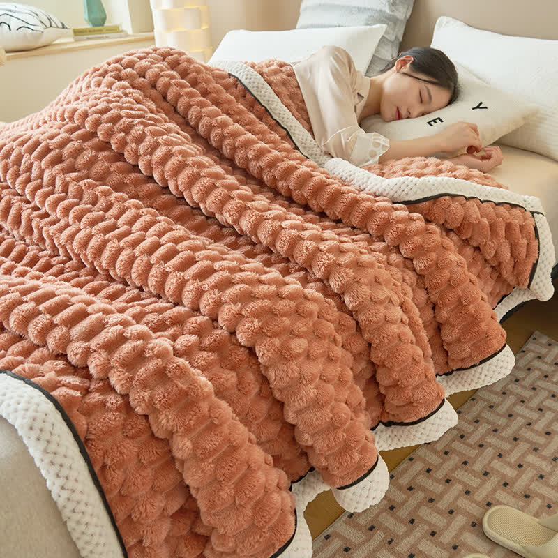 Reversible Plush Throw Blanket - Ultra Soft Coral Fleece - Queen & Full Size - Lightweight Polyester - Cozy Cover for Couch Sofa Bed | Thomler