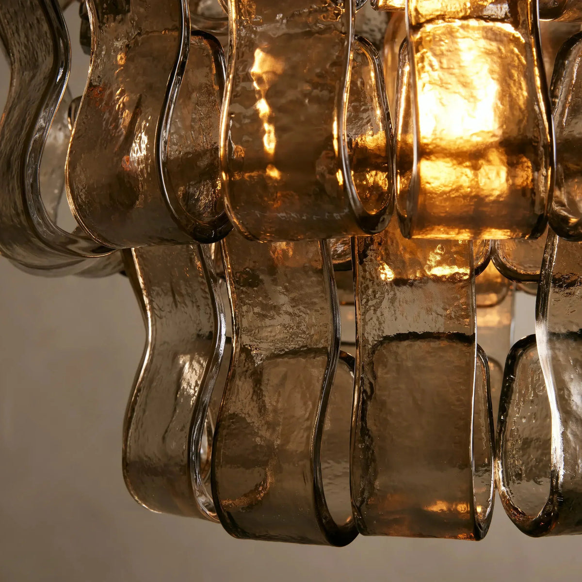 Curved Textured Glass Pendant Light with Metal Canopy for Dining Room Kitchen Island | Thomler