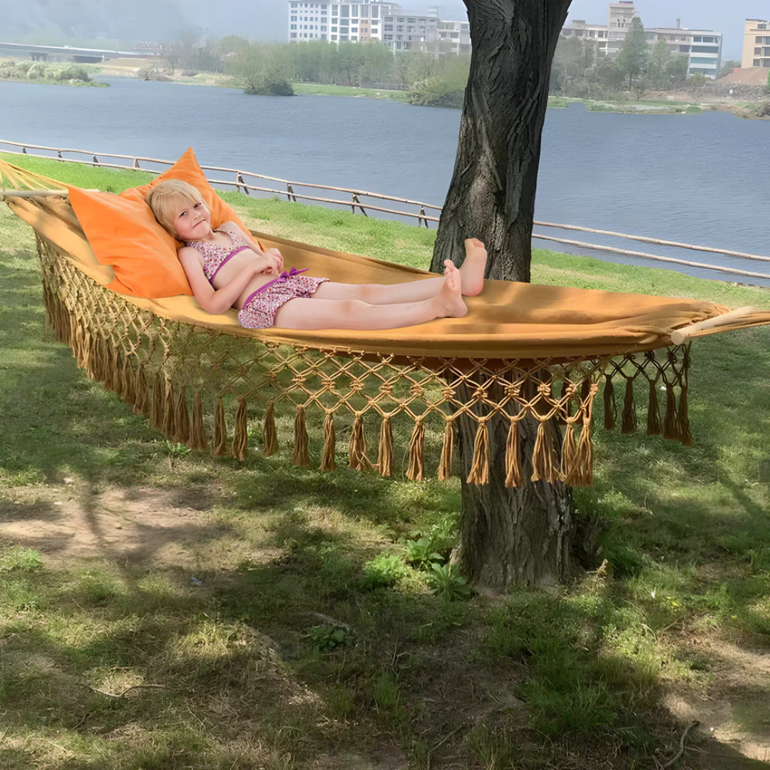 Cotton-Blend Hammock with Wood Spreader Bar for Patio, Yard & Balcony – Boho Lounge Swing | Thomler