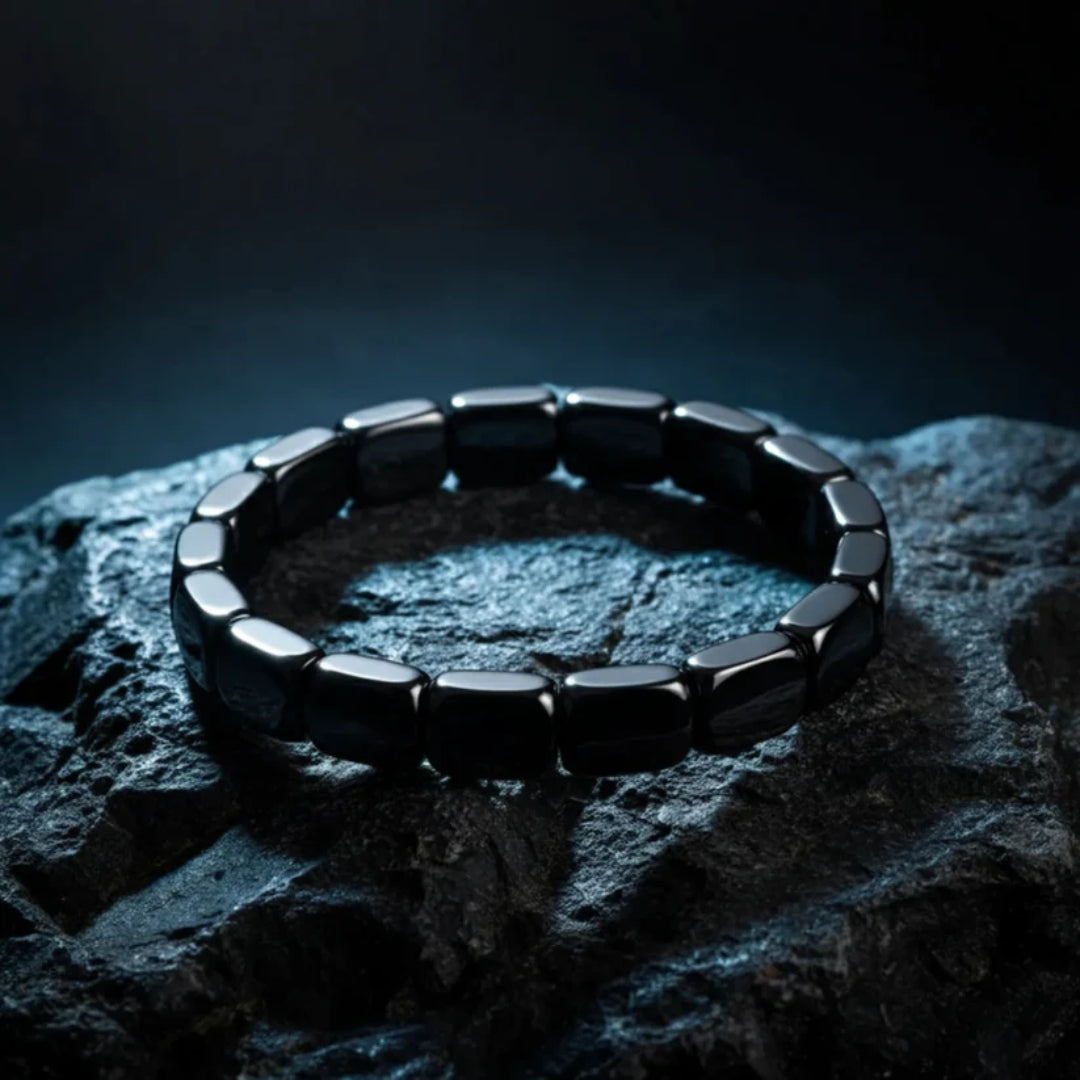 Magnetic Stone Wellness Bracelet for Daily Balance & Focus – Adjustable Unisex Design with Natural Polished Beads | Thomler