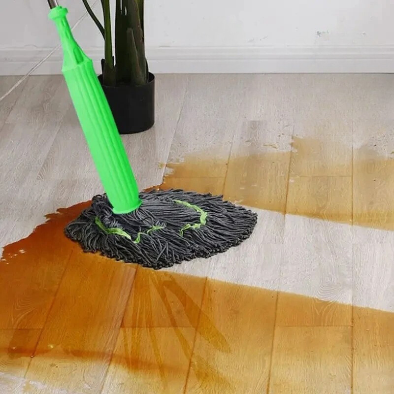 Self-Wringing Flat Mop with Dual-Sided Microfiber Pad – Fast-Drying Floor Cleaner for Hardwood, Tile, Laminate – No-Bend Squeeze Mop | Thomler