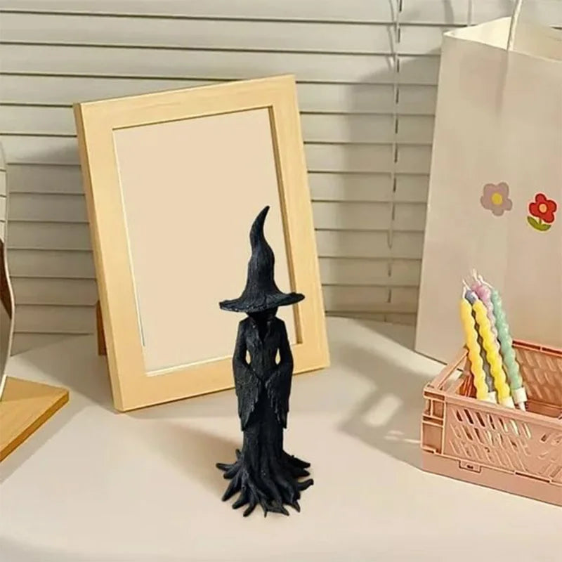 Spellcaster Resin Figurine – Hand-Painted Sorceress Sculpture for Mantel, Shelf & Year-Round Fantasy Home Decoration | Thomler