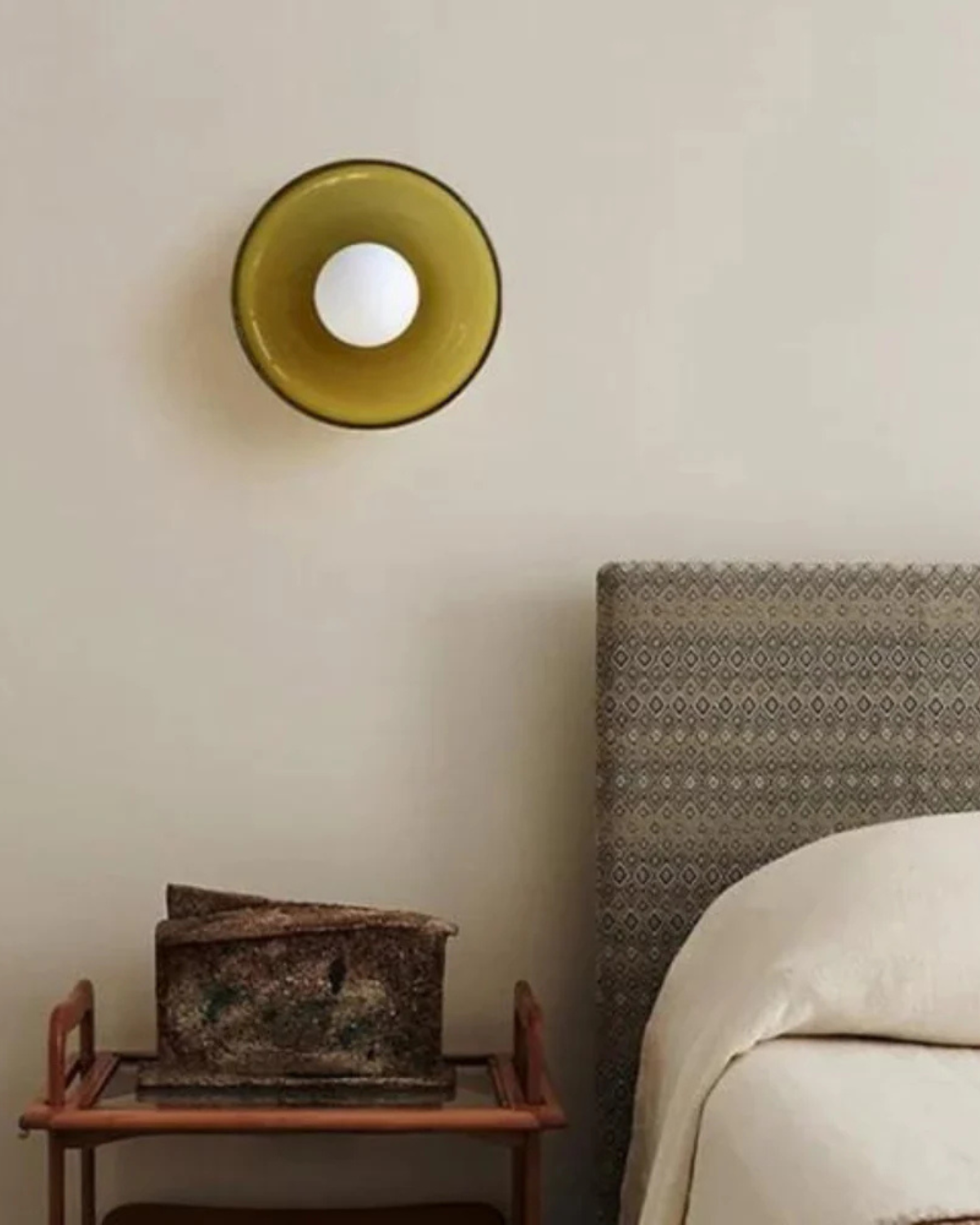 Moderne ronde plafondlamp van glas en ijzer – minimalistische designlamp voor woonkamer en slaapkamer met warme lichtkleur | Sansoti