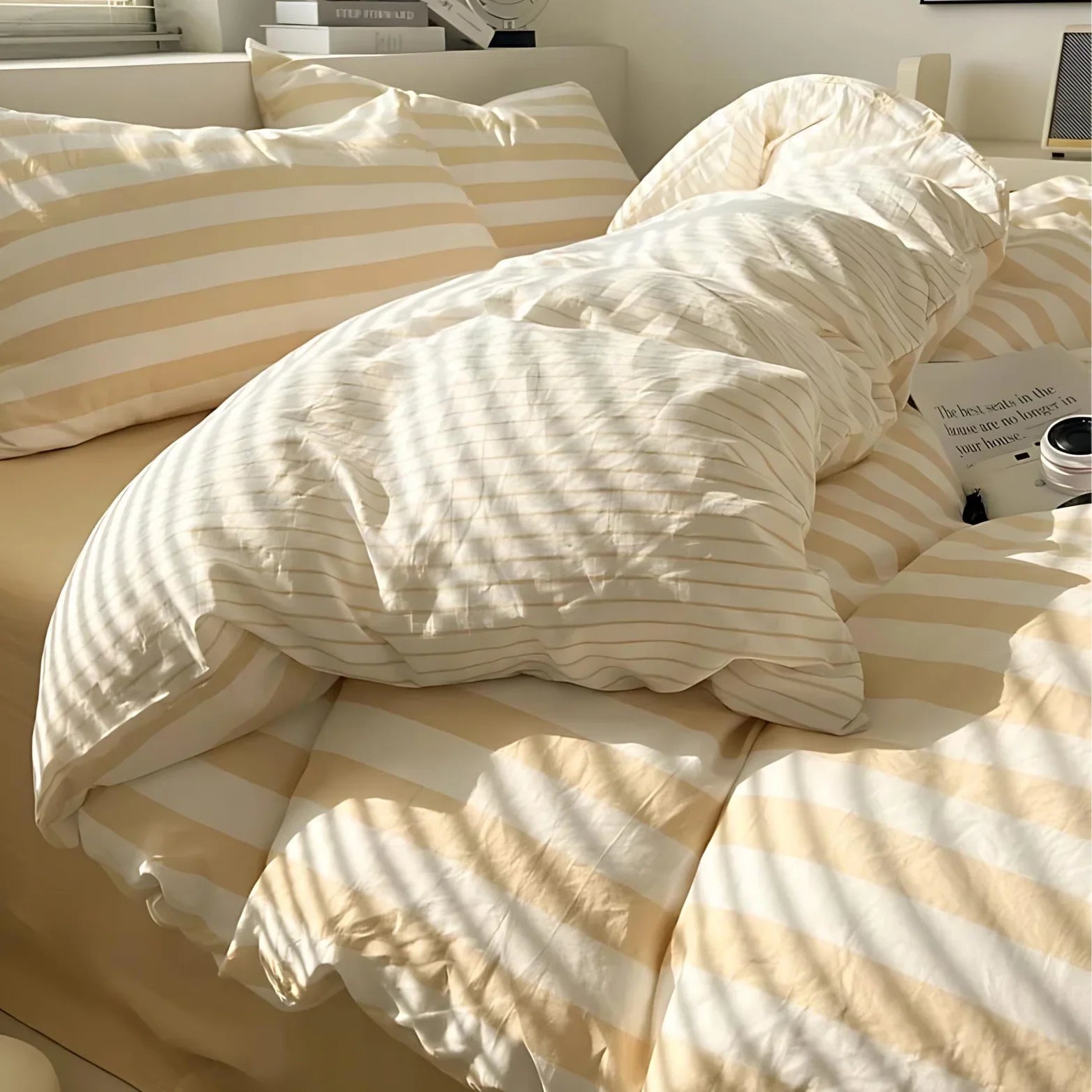 Bedding Set Striped Design 220.0 cm x 240.0 cm Beige Bedroom Duvet Cover Fitted Sheet Pillowcase Hotel Style Linen | Thomler