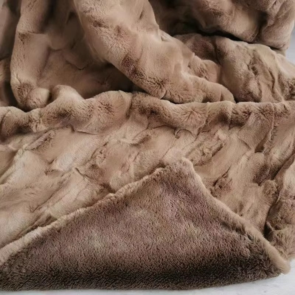 Plush Double-Layer Faux Mink Throw Blanket – Premium Microfiber for Beds & Couches, Machine Washable, Ultra Cozy All-Season Comfort for | Thomler