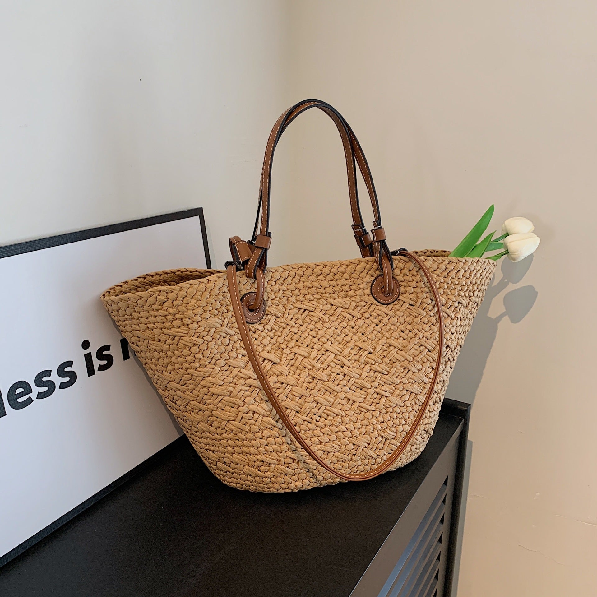 Woven Straw Summer Tote Bag with Spacious Interior for Beach, Travel & Everyday Use | Lightweight Natural Shoulder Bag | Thomler