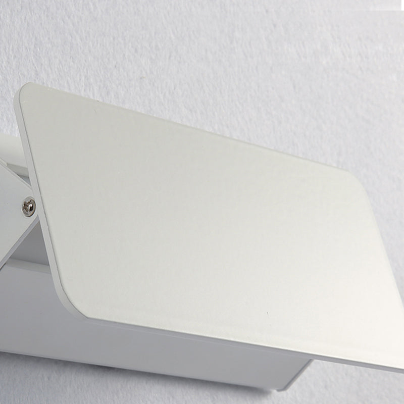 Adjustable Metal LED Wall Light with Pivoting Head for Living Room & Hallway Lighting | Thomler