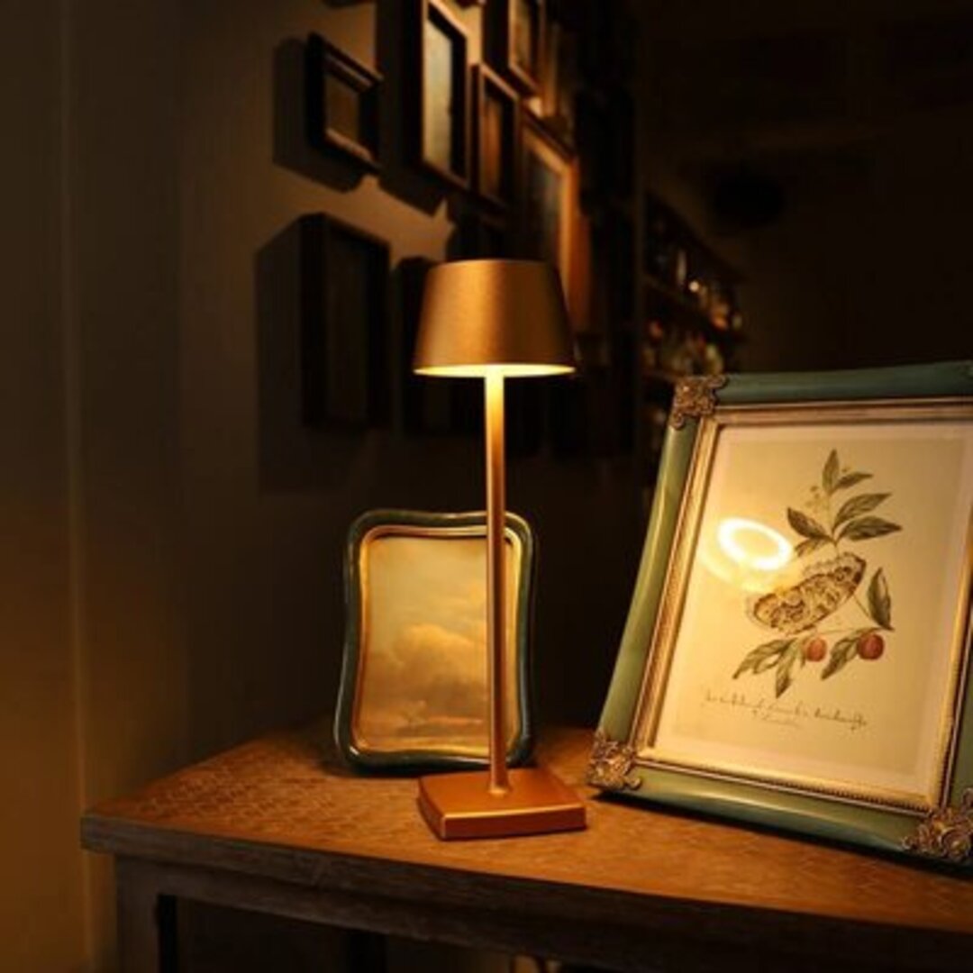 2025 Kabellose Tischlampe mit Touch-Dimmer
