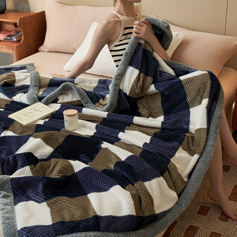 Ultra-Soft Plaid Fleece Throw Blanket for Couch & Bed – Cozy, Lightweight & Machine Washable – Winter Home Decor Accent for Living Room | Thomler