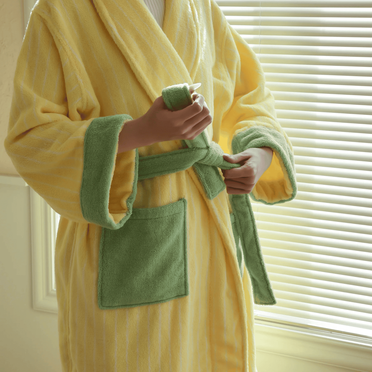 Organic Cotton Striped Terry Robe for Women – Soft Jacquard Loungewear Bathrobe with Coordinated Two-Tone Colors for Everyday Comfort | Thomler