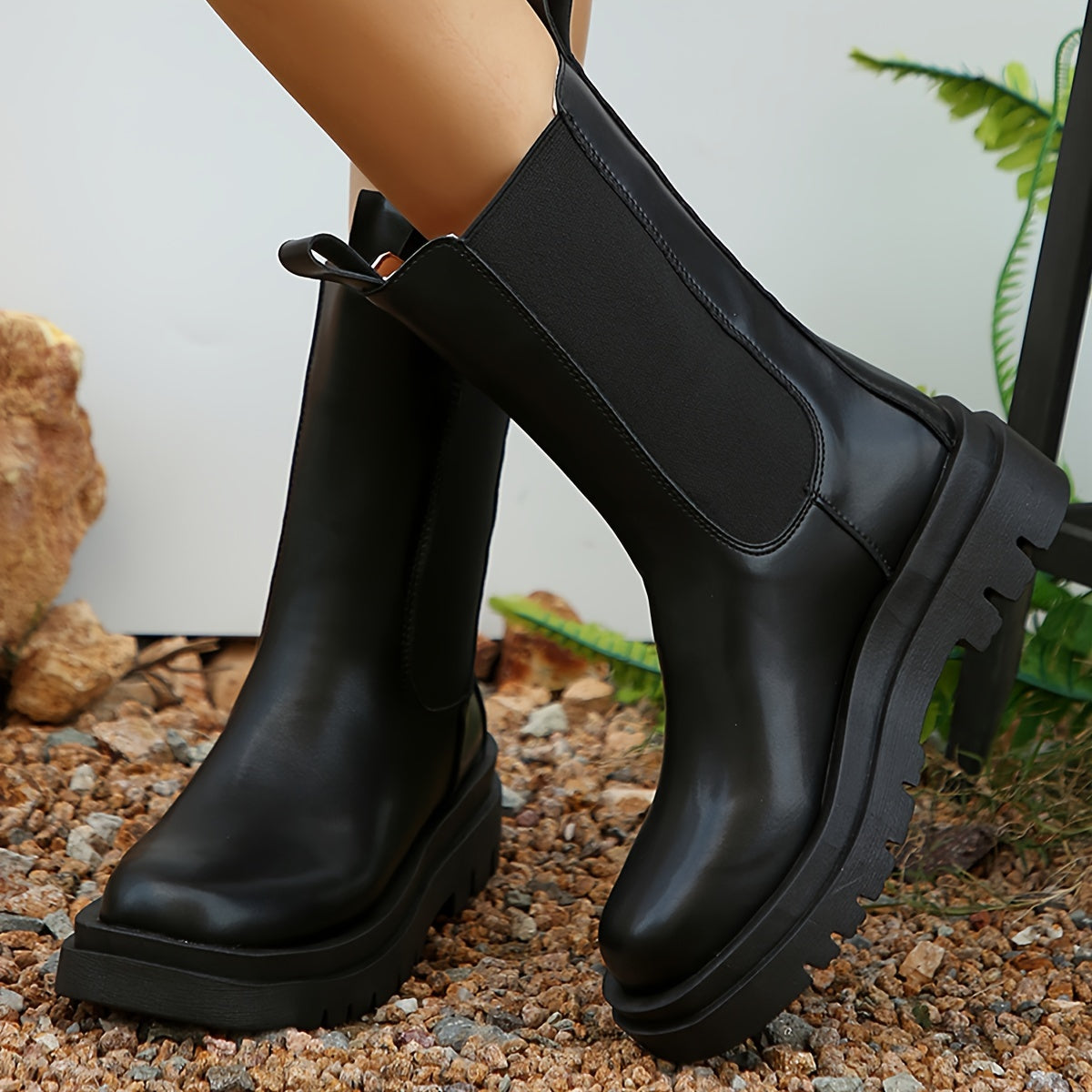 Women's Tall Black Boots with Block Heel – Knee-High Pull-On Riding Boots for Everyday Wear | Thomler