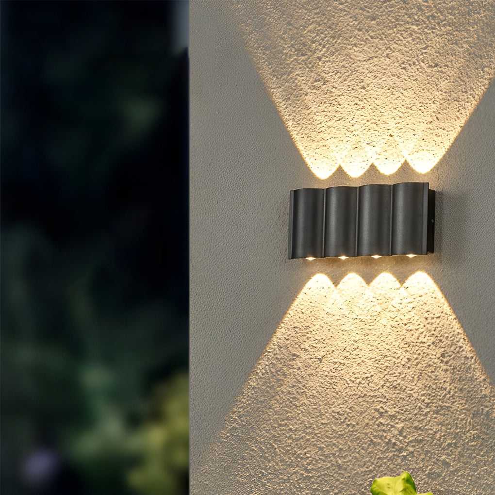 Contemporary Weatherproof LED Exterior Sconce – Architectural Accent for Walls & Facades | Thomler