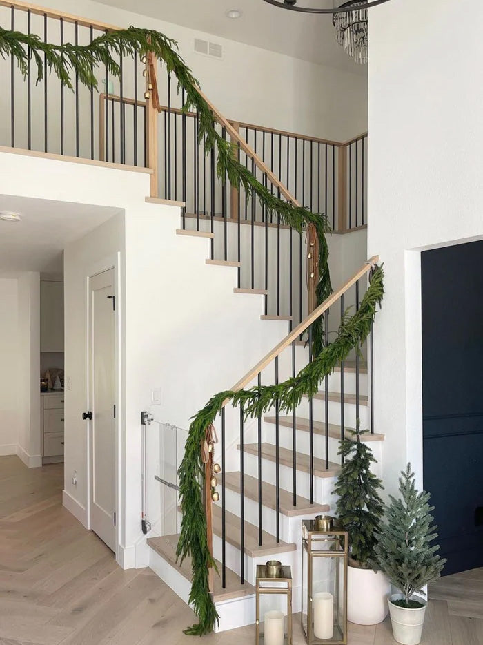Bendable Evergreen Pine Garland - Realistic Needles, Dense Foliage, Customizable Shape for Mantel, Banister & Door Decor, 4-9 ft | Thomler