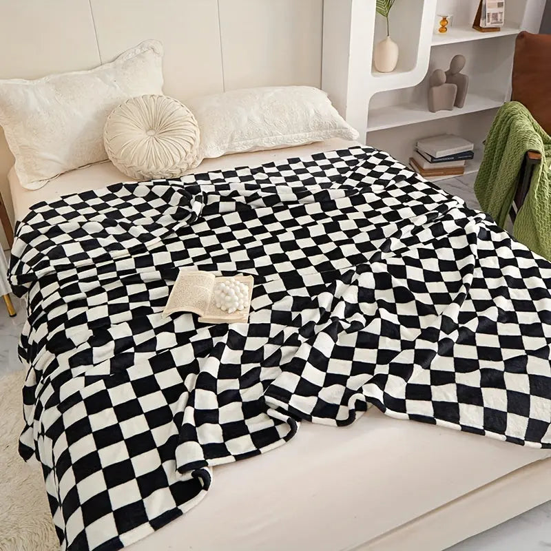 Checkered Throw Blanket – Heavyweight Fleece for Couch, Bed & Living Room | Thomler