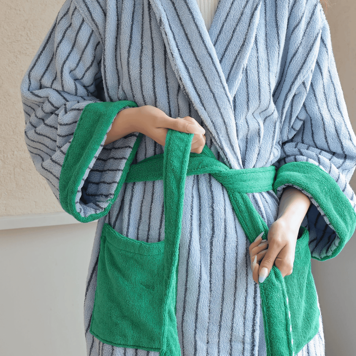 Organic Cotton Striped Terry Robe for Women – Soft Jacquard Loungewear Bathrobe with Coordinated Two-Tone Colors for Everyday Comfort | Thomler