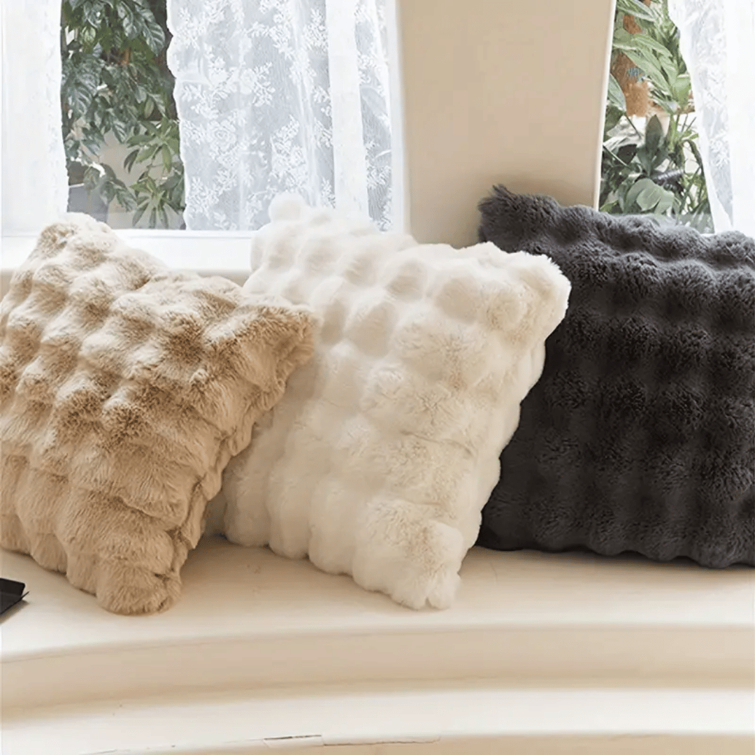 Faux Fur Throw Pillow Cases – Ultra Plush Decorative Covers with Hidden Zip for Living Room, Bedroom & Sofa | Thomler
