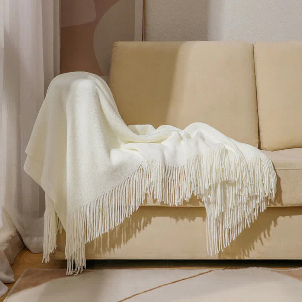 Heavyweight Textured Throw with Fringe Detail – Premium Acrylic Weave for Sofas, Beds & Outdoor Use | Thomler