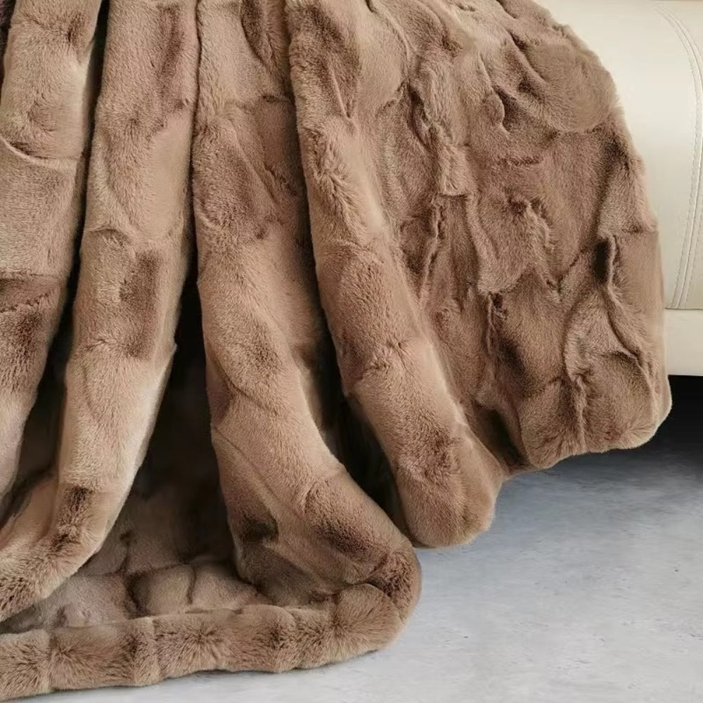 Plush Double-Layer Faux Mink Throw Blanket – Premium Microfiber for Beds & Couches, Machine Washable, Ultra Cozy All-Season Comfort for | Thomler