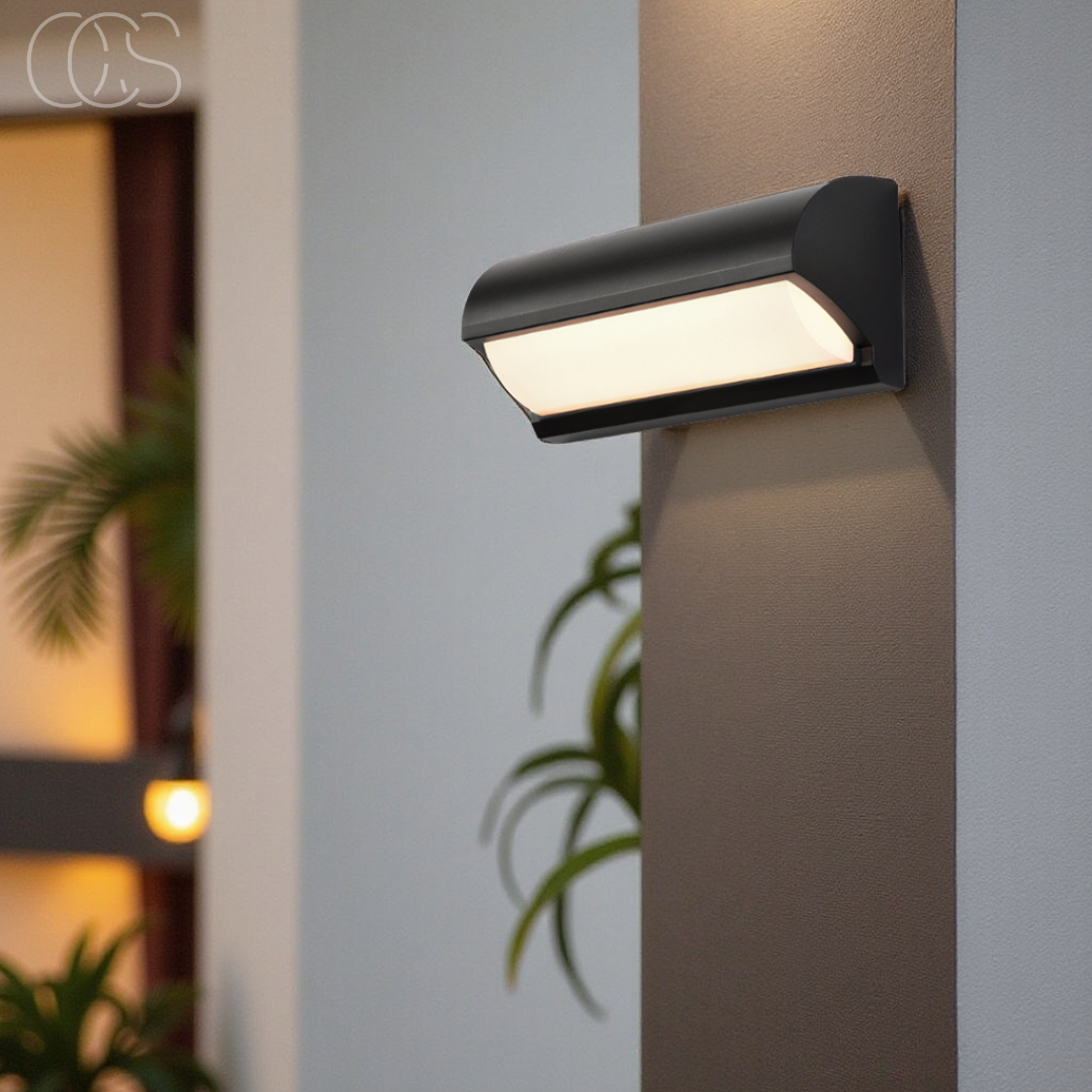 Outdoor LED Wall Light Fixture Black Modern Waterproof Sconce for Patio Garden Entryway 960 Lumens Warm White 3000K IP65 Rated | Thomler