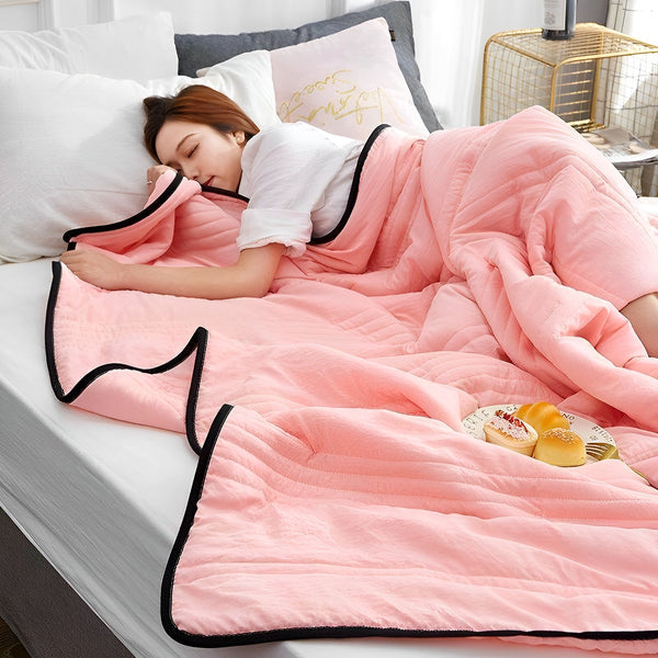 Temperature Regulating Blanket for Hot Sleepers – Moisture-Wicking Breathable Bed Cover for Summer Nights & Year-Round Comfort | Thomler