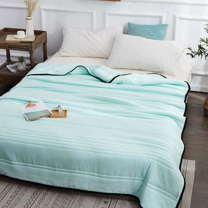 Breathable Temperature-Regulating Throw Blanket for Hot Sleepers – Moisture-Wicking Summer Bedding | Thomler