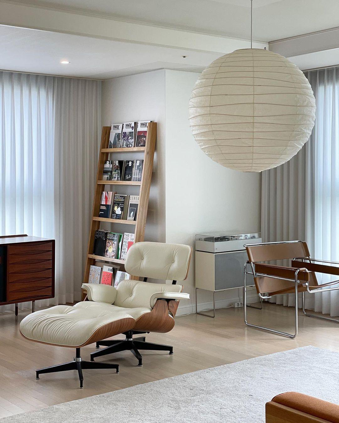 Pendant Light Japanese Washi Paper 17.7 in White Dining Room Living Room Hanging Ceiling Lamp Modern Minimalist Design | Thomler