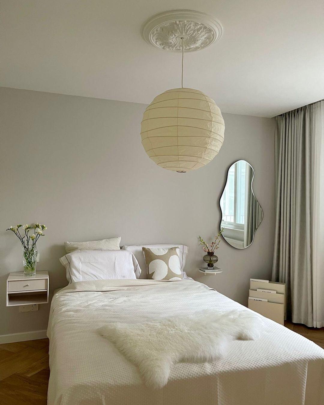 Pendant Light Japanese Washi Paper 17.7 in White Dining Room Living Room Hanging Ceiling Lamp Modern Minimalist Design | Thomler