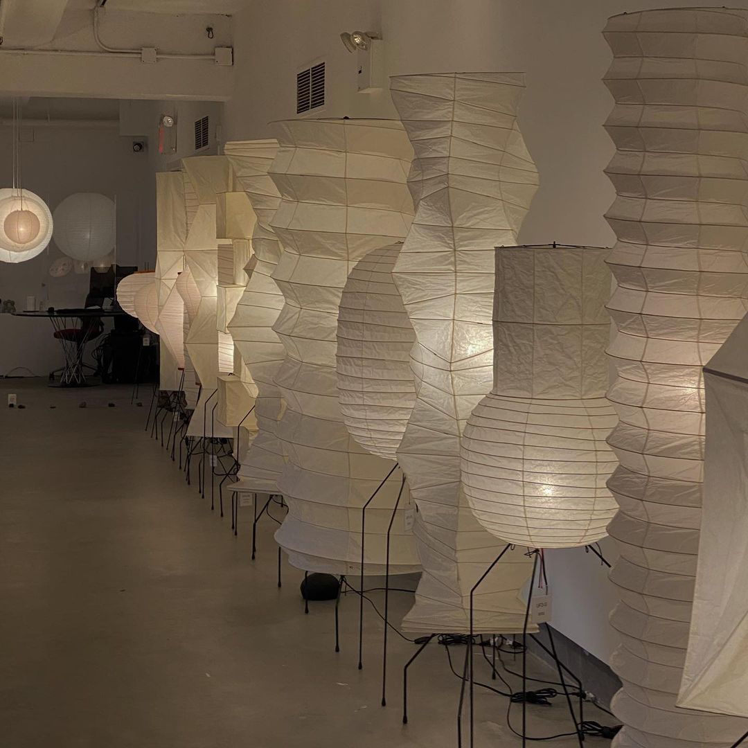 Akari Floor Lamp 47 in Mulberry Paper White Indoor Ambient Lighting Decorative Sculpture | Thomler