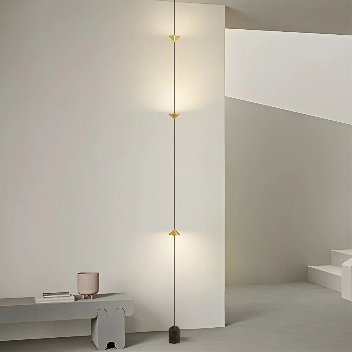 Floor To Ceiling Lamp Metal Adjustable 2.5–3.2 m Warm LED Living Room Bedroom Lighting Vertical Modern Design | Thomler