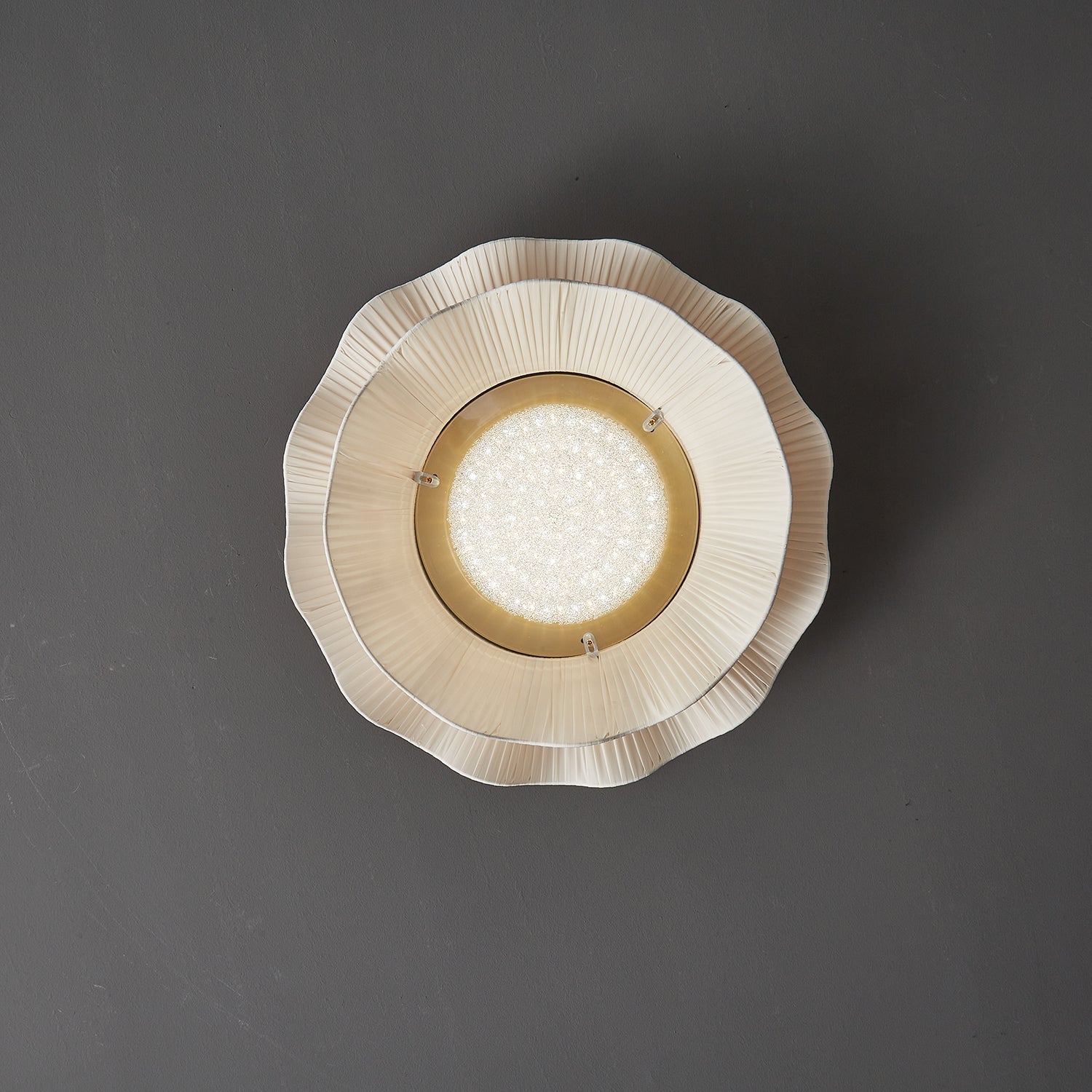 Ceiling Light Fabric Pleated Shade 19.7 in White Flush Mount Bedroom Living Room Ambient Lighting Modern | Thomler
