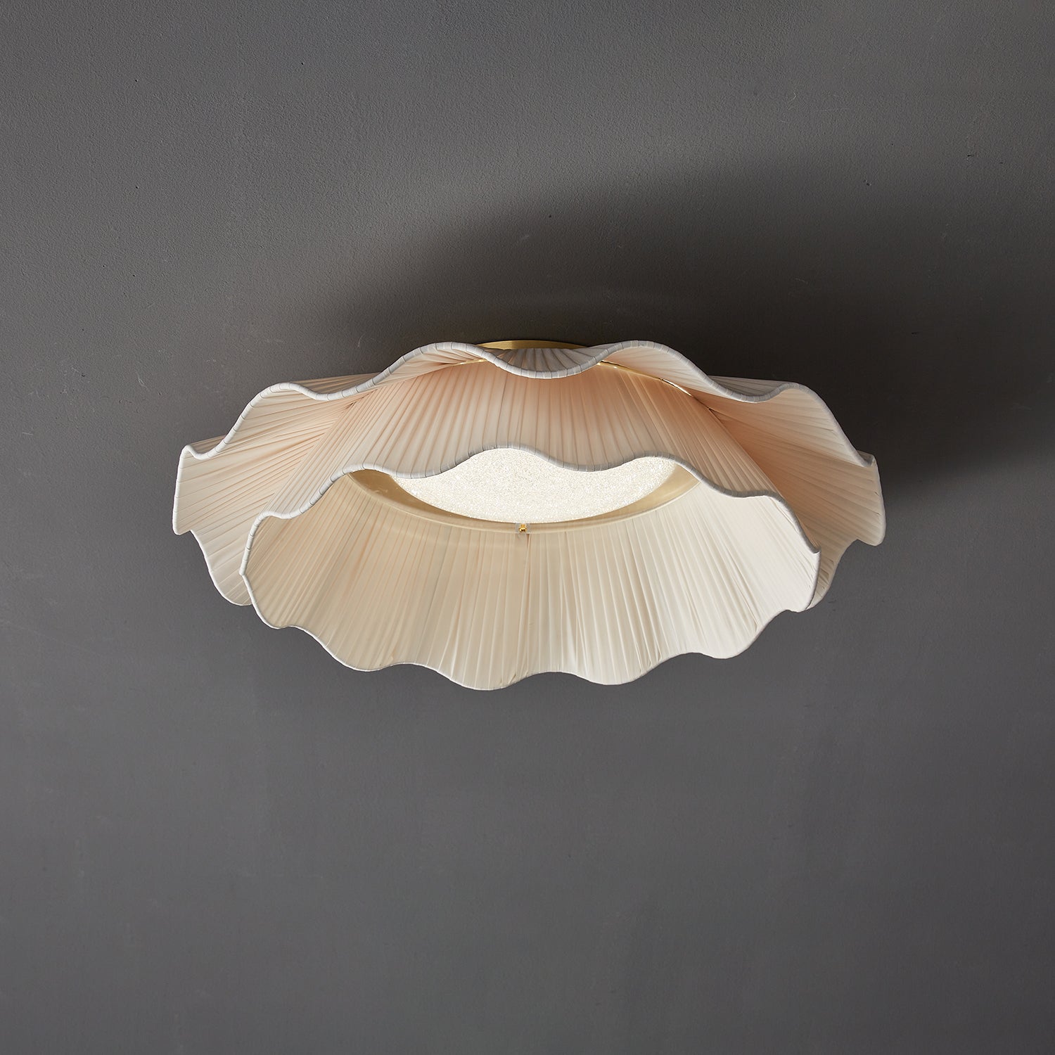 Ceiling Light Fabric Pleated Shade 19.7 in White Flush Mount Bedroom Living Room Ambient Lighting Modern | Thomler