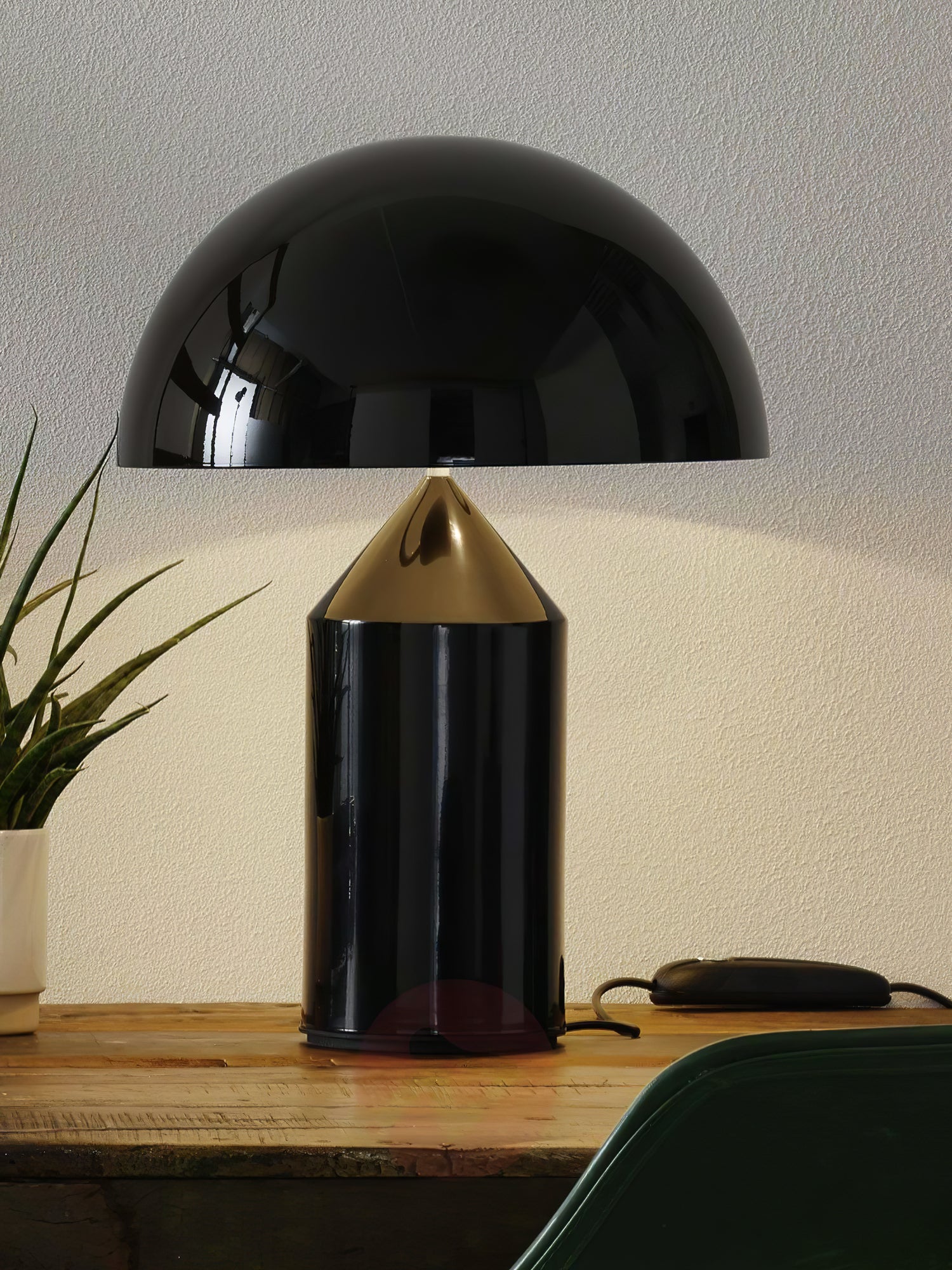 Geometric Table Lamp 13.8 in Metal Modern Bedroom Living Room Ambient Light Sculptural Design | Thomler