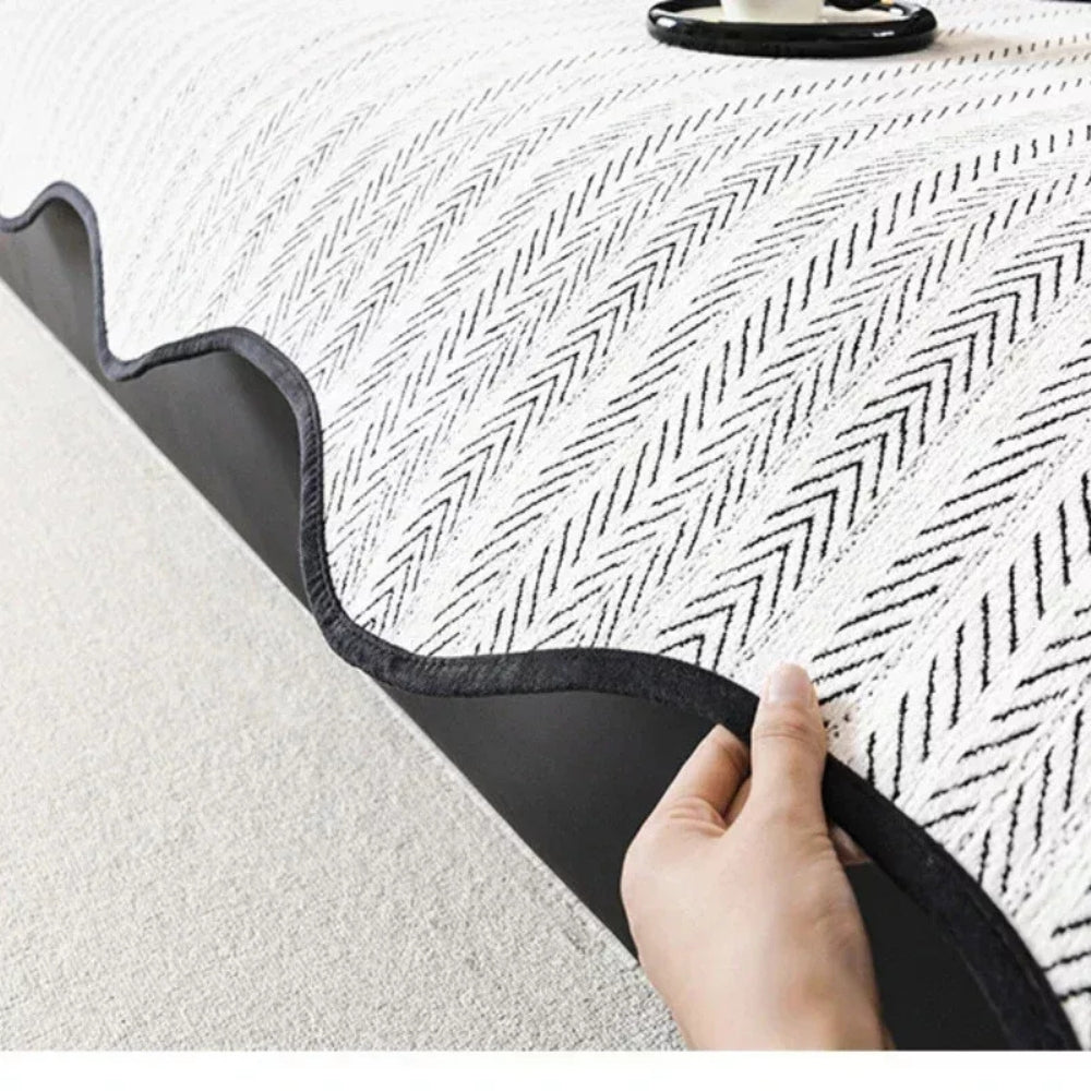 Textured Throw Blanket with Scalloped Edges – Soft Microfiber Furniture Protector for Sofa, Bed & Chair – Breathable All-Season | Thomler
