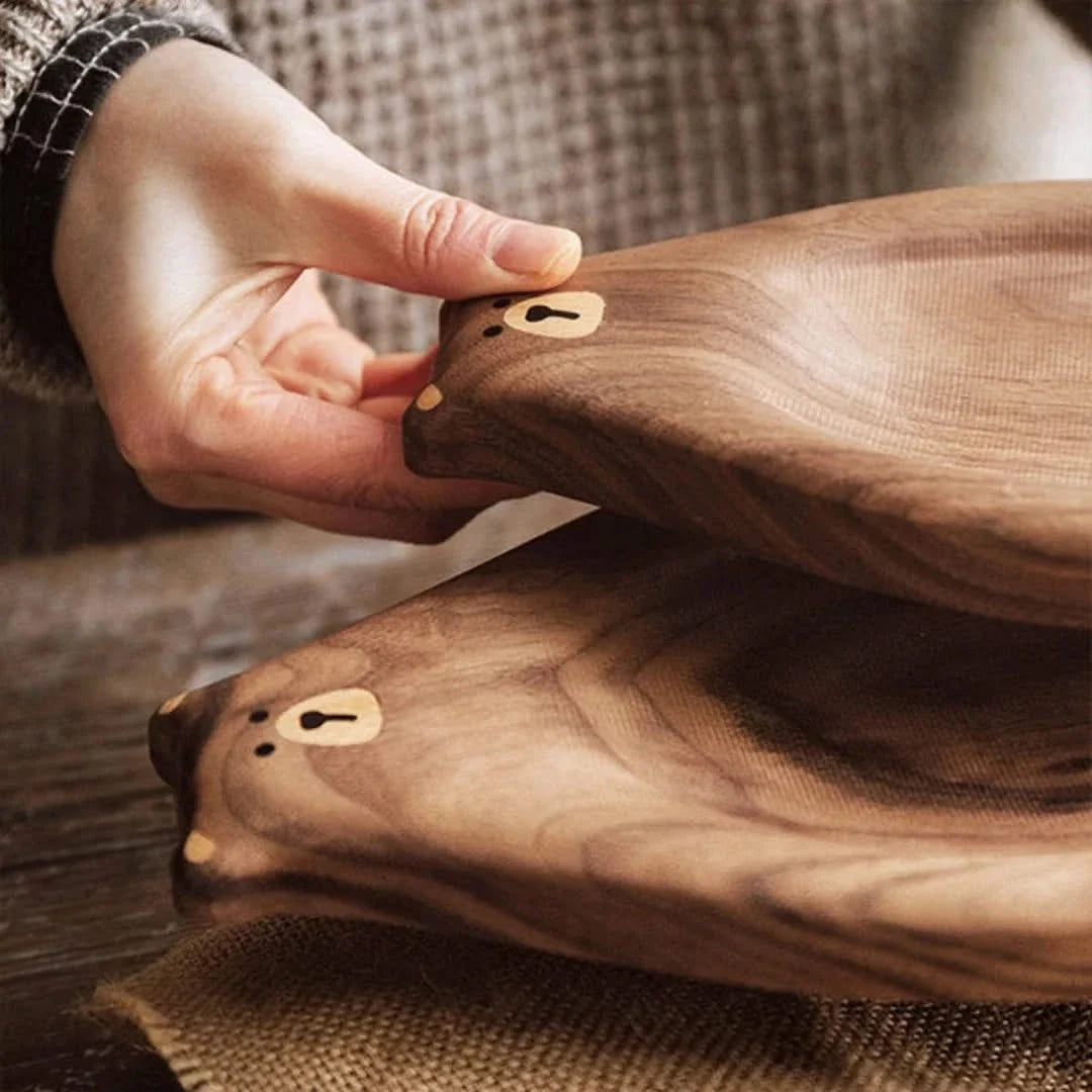 Charming Woodland Animal Appetizer Platter – Natural Hardwood Charcuterie Tray for Snacks & Entertaining | Thomler