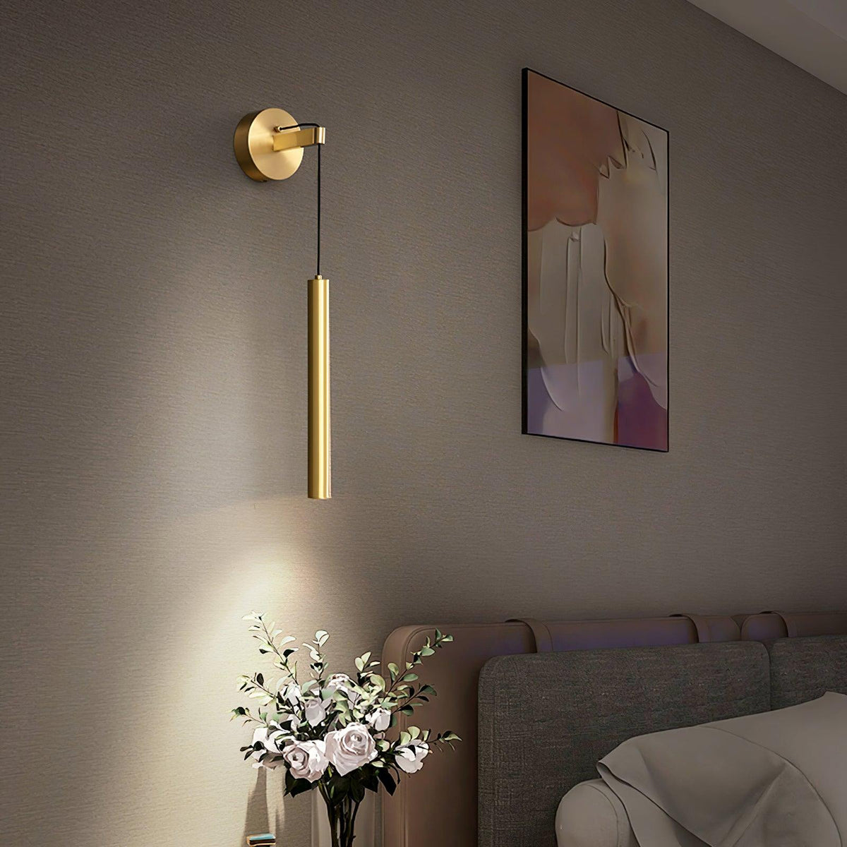 Modern Minimalist Vertical Bar LED Wall Sconce – Brass or Black Finish | Thomler