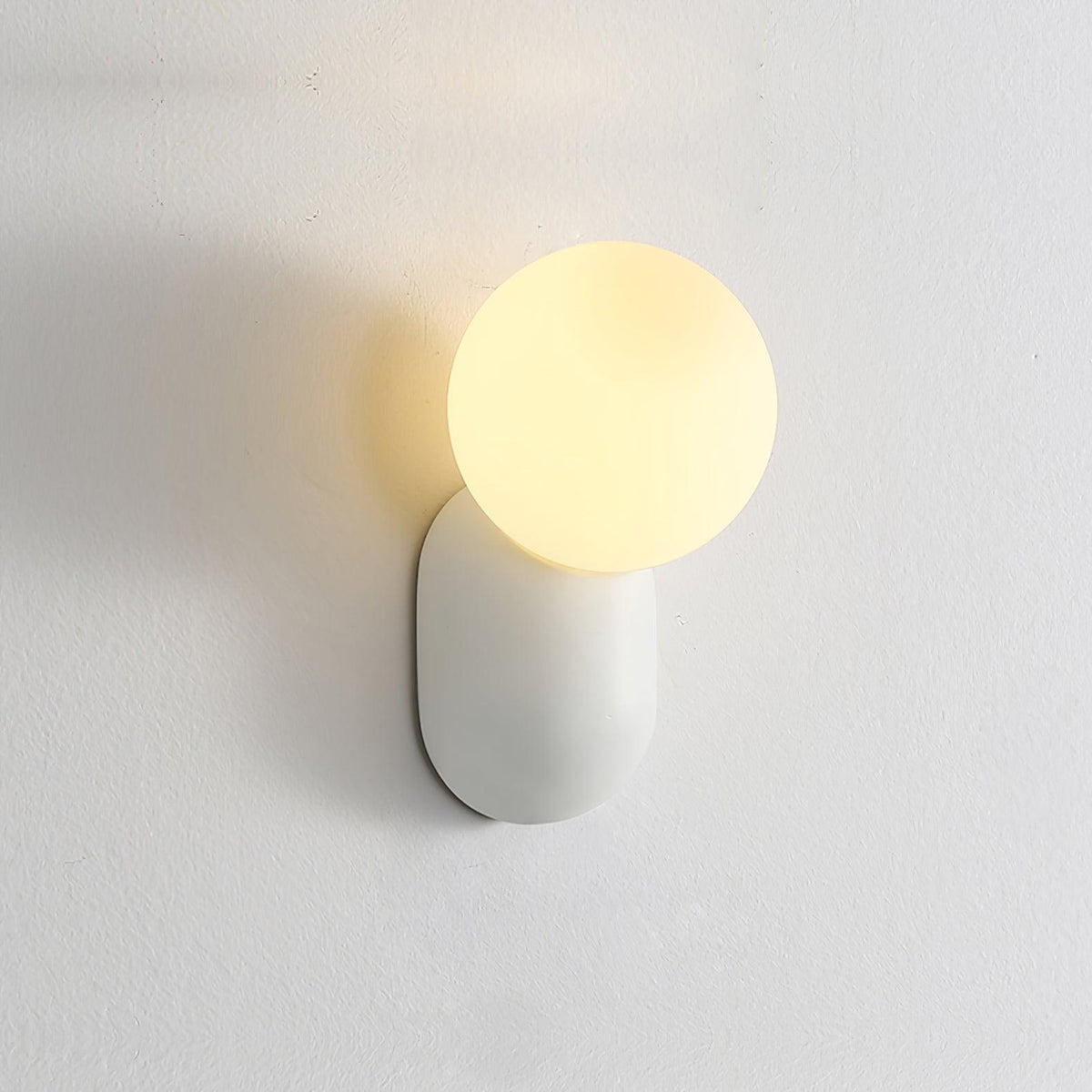 Orb Brass Wall Light with Resin Globe Shade – Modern Minimalist Sconce for Bedroom, Bath & Hallway | Thomler