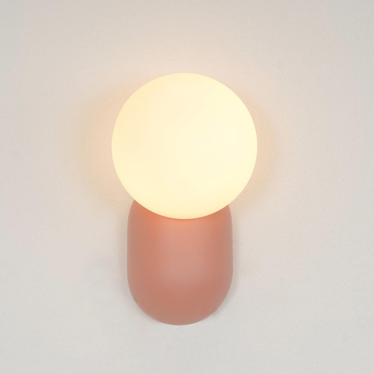 Orb Brass Wall Light with Resin Globe Shade – Modern Minimalist Sconce for Bedroom, Bath & Hallway | Thomler