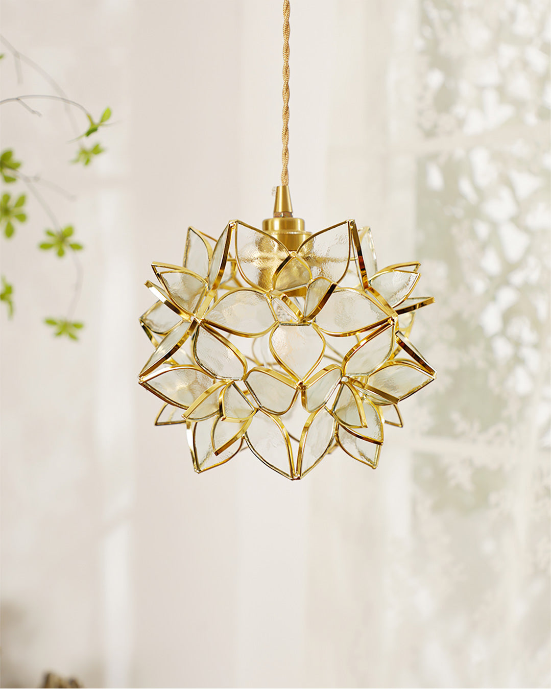 Pendant Light Glass Flower Sphere 7.9 in Brass Ceiling Indoor Hanging Lamp Decorative Ambient Lighting Fixture | Thomler